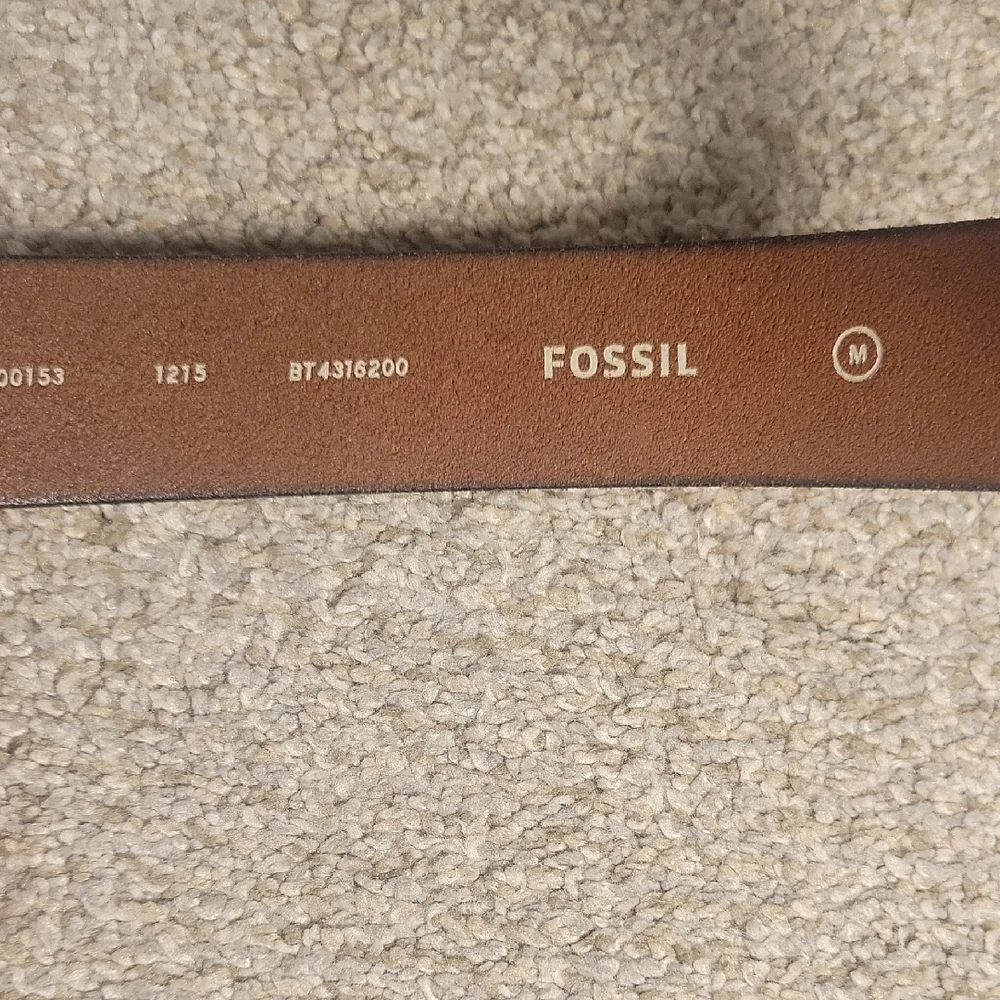 Fossil Brown Leather Belt with Gold Buckle, Girls M, 37